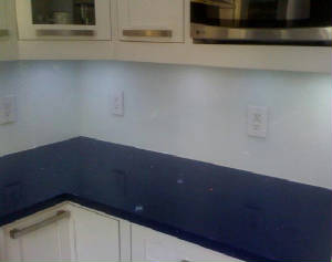 kitchen glass backsplash